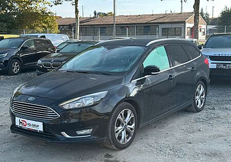Ford Focus Turnier Titanium*LENKRAD-HEIZUNG*AHK*