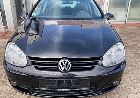 VW Golf Volkswagen 2.0 TDI 6-Gang DPF United United