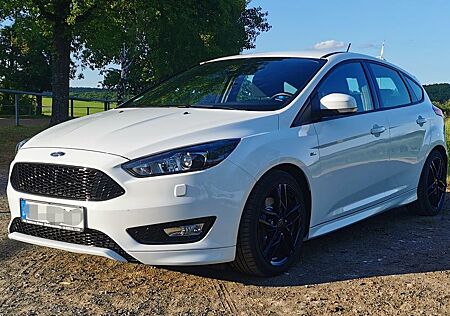 Ford Focus 2,0TDCi 110kW DPF ST-Line ST-Line