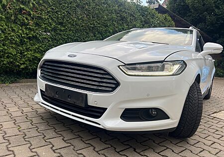 Ford Mondeo Turnier Busines Editi- AWD -132 KW-AUTOMATIG-4X4