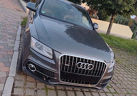 Audi Q5 3.0 TDI S tronic quattro -