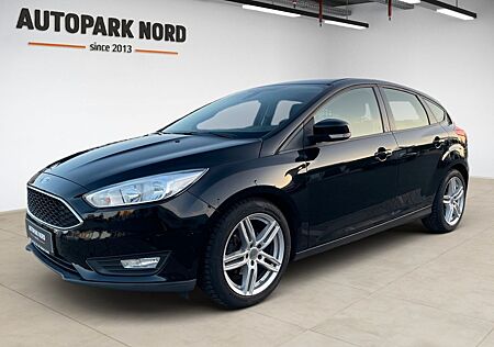 Ford Focus Business/1.HAND/AHK/TEMP/8xALU