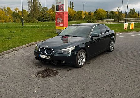 BMW 530i A -