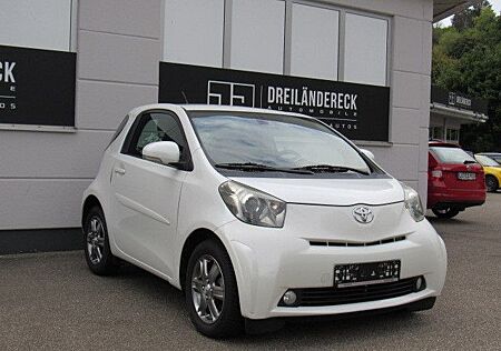 Toyota iQ +