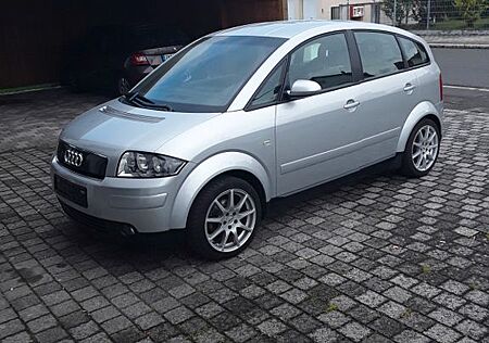 Audi A2 1.4 -