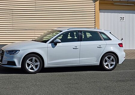 Audi A3 35 TFSI cod S tronic Sportback -