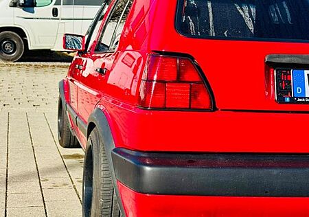 VW Golf Volkswagen 2 RP 1.8L 90 PS TÜV 8/26