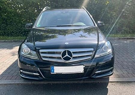 Mercedes-Benz C 220 CDI 4MATIC T AVANTGARDE Autom. AVANTGARDE