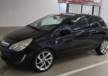 Opel Corsa 1.4 Satellite/ TÜV Neu/Klima/ Inspektion