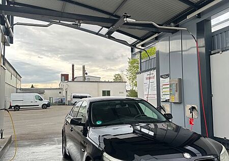 BMW 520i -