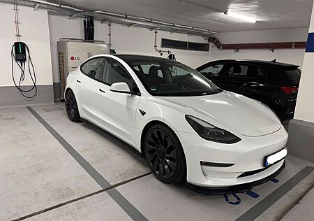 Tesla Model 3 gebraucht kaufen Tesla Model 3 Performance USS & Ryzen HU & Reifen neu