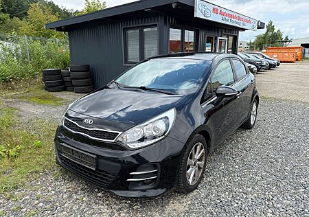 Kia Rio UEFA Euro 2016*Kamera*1.Hand*SHZ*Klimaautom.