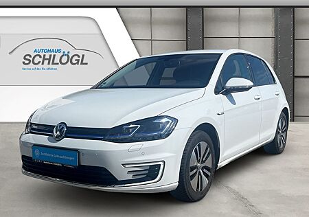 VW Golf Volkswagen e- Wärmepumpe Navi LED Sperrdiff. ACC Apple