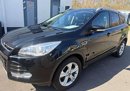 Ford Kuga Titanium 2.0 TDCI*1.HAND*PDC