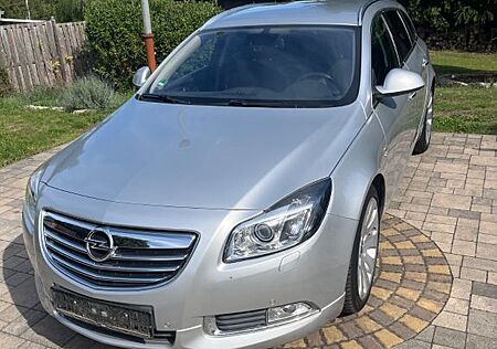 Opel Insignia Sports Tourer 2.0 Turbo