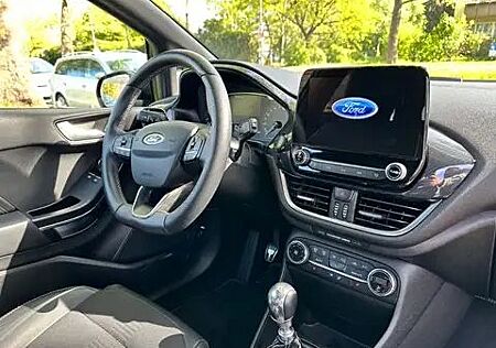 Ford Fiesta 1,0 EcoBoost 103kW S/S ST-Line Black ...