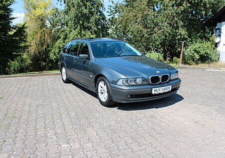 BMW 525i E39 Touring *Exclusive *2. Hand *Scheckheft