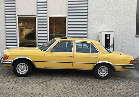 Mercedes-Benz 280 SE Automatik W116 HERBSTAKTION