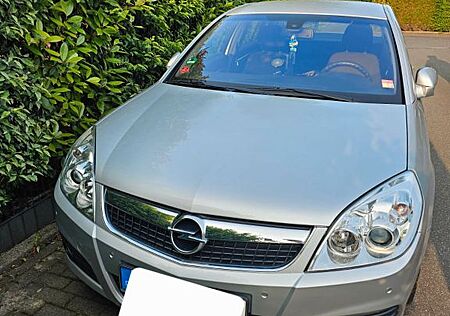Opel Vectra 1.8 -