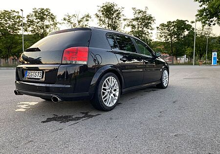 Opel Signum Sport 2.8 V6 Turbo S Automatik Sport