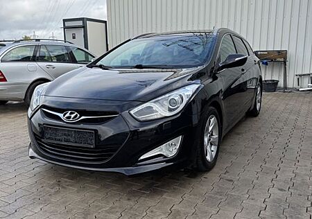 Hyundai i40 cw 1.7 CRDi Premium 100kW Automatik Premium