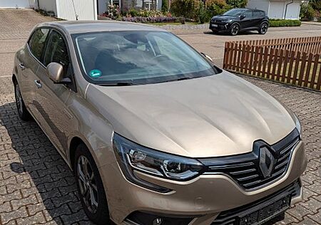 Renault Megane ENERGY TCe 130 EDC Intens Intens