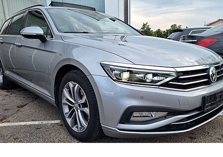 VW Passat Variant Volkswagen Passat 2.0 TDI DSG MatrixLED Panorama Kamera Nav