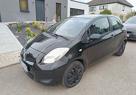 Toyota Yaris 1,0-l-VVT-i