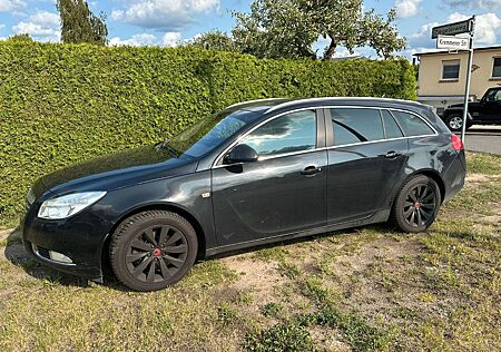 Opel Insignia Sports Tourer 2.0 CDTI Sport 118 kW...