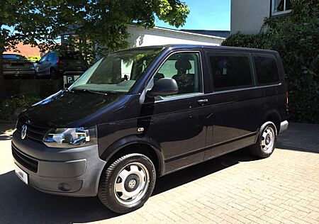 VW T5 Transporter Volkswagen Bus Caravelle Trendline Insp. neu