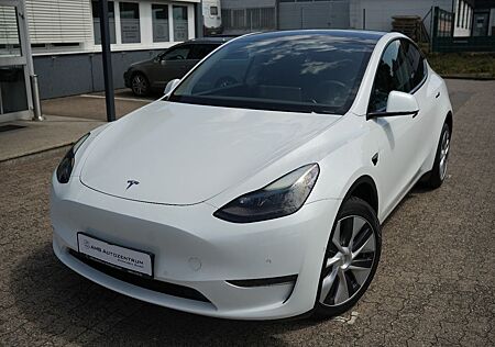 Tesla Model Y Long Range Dual AWD *PANO*DAB*