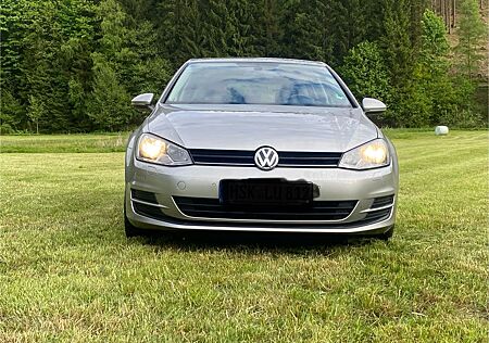 VW Golf Volkswagen 1.6 TDI BMT Trendline Trendline