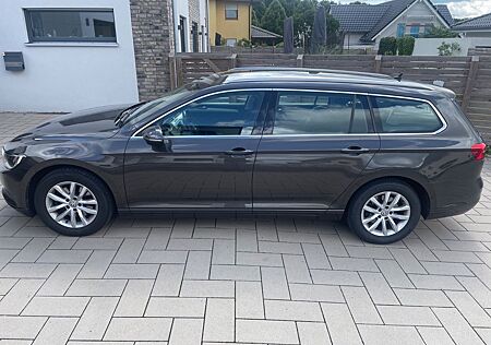 VW Passat Variant Volkswagen 2.0 TDI DSG BMT Comfortline V...