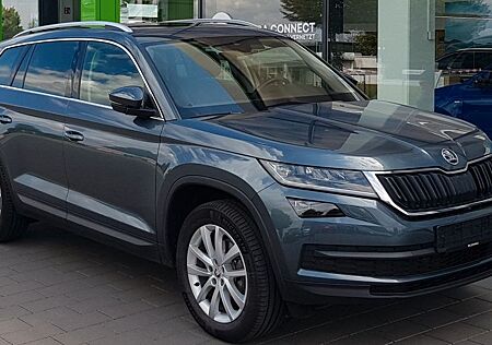 Skoda Kodiaq 2.0 TDI 4x4 Style ACC PANO AHK LEDER NAVI