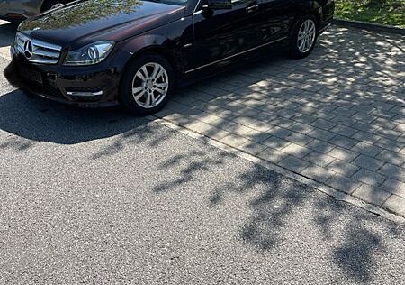 Mercedes-Benz C 180 T BlueEFFICIENCY AVANTGARDE AVANTGARDE