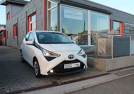 Toyota Aygo (X) Aygo 1.0 x-play Connect