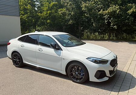 BMW M235i xDrive Gran Coupé Editioncol. Step Edi...