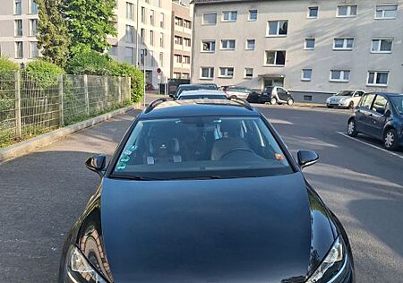 VW Golf Volkswagen 1.5 TSI ACT OPF BlueMotion UNITED Varia...