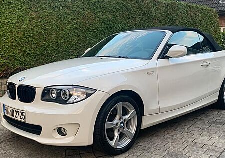 BMW 118i Cabrio -