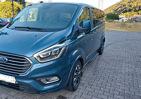 Ford Tourneo Custom Titanium X