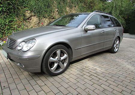 Mercedes-Benz C 220 C -Klasse T-Modell T CDI