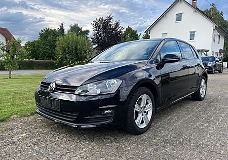 VW Golf Volkswagen 1.2 TSI sehr guter Zustand und Ausstattung