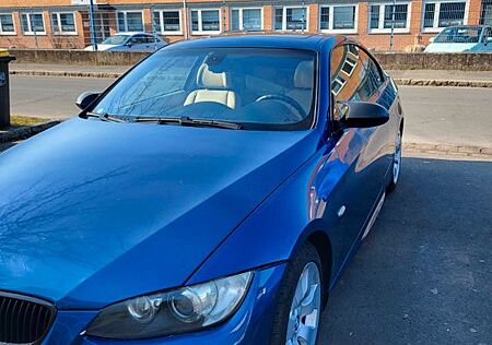 BMW 335i Coupé N54 keyless go navi Standheizung