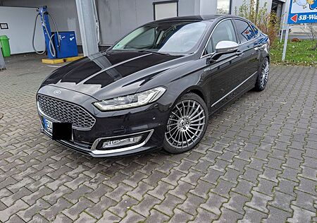 Ford Mondeo 2,0 176kW Vignale Volle Hütte 1 von 64