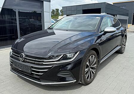 VW Arteon Volkswagen eHybrid 1.4 TSI /TRAVEL/MATRIX/PANO/AHK