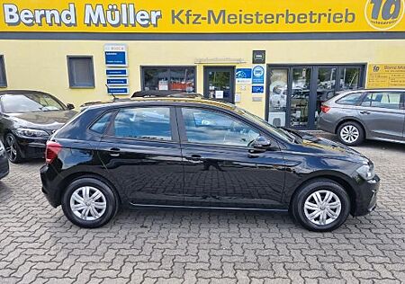 VW Polo Volkswagen 1.0 TRENDLINE 1. Hand PDC