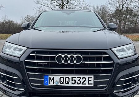 Audi Q5 55 TFSI e S tronic quattro - S-Line