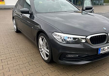 BMW 530d Touring - HU Neu - Driv.Assis. plus - 20 Z.