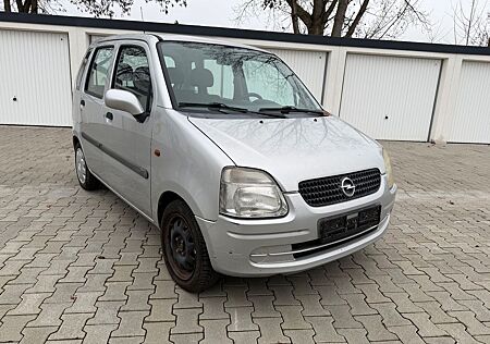 Opel Agila 1.0 -