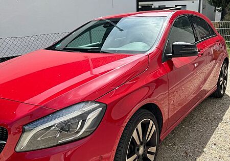 Mercedes-Benz A 200 - Klima,SMZ,Urban,Nigh
